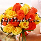 Букет невесты Романтика из оранжевых и жёлтых роз
